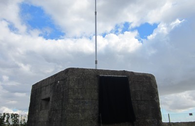 RAF Canewdon pillbox with ex-Naval minesweeper HF vertical