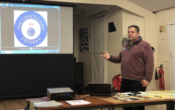 Rob M1EGP, presenting his coastguard talk at LHARC in November 2018