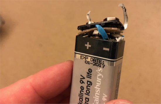 The reason why Pete M0PSX's ATU wasn't working at the weekend. 2017 wasn't a good year for batteries