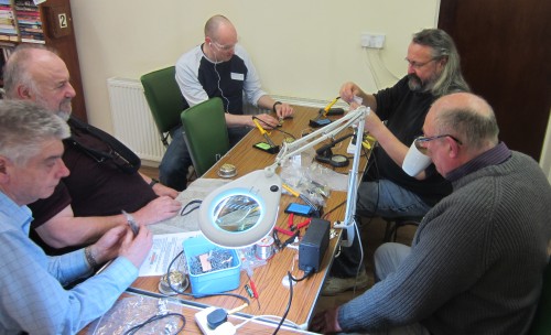 David M0HBV and Chris G0IPU busy with the soldering practicals