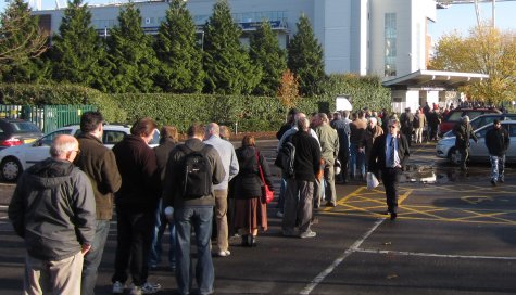 Kemptom Radio Rally - 2012 Queues