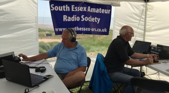 Terry G1FBW and Dave G4UVJ at Canvey Island Yacht Club