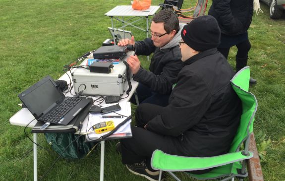 Nick 2E0DVX and Rob 2E0LMX working 2m FM at Shoebury East Beach